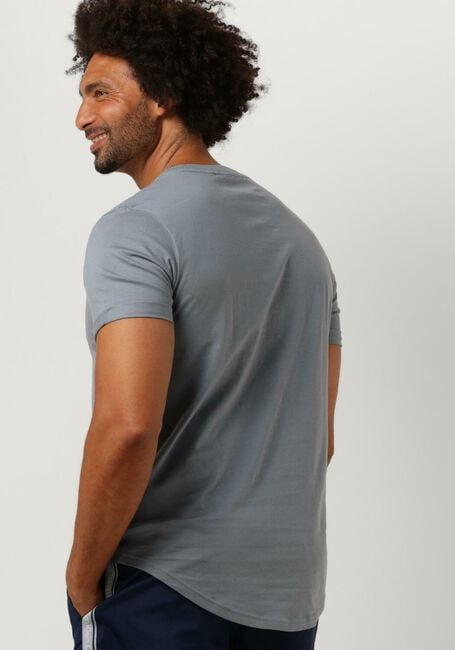 CALVIN KLEIN T-shirt BADGE TURN UP SLEEVE en gris - large