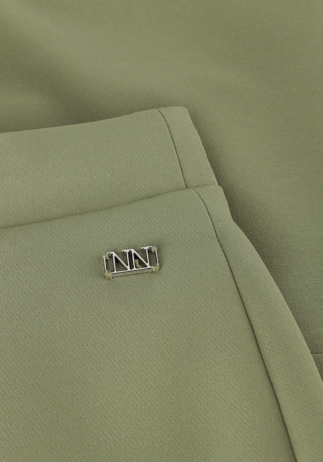 NIK & NIK Mini-jupe LAYLA SKIRT en vert - large