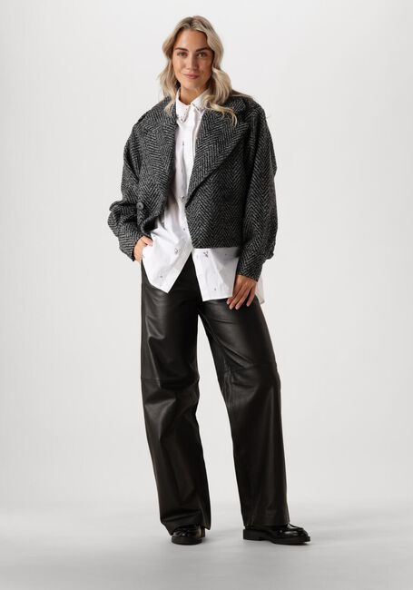 COPENHAGEN MUSE CMVATAN-SHIRT Blouses en blanc - large