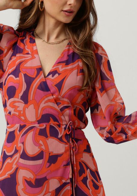 FREEBIRD Robe maxi WV-CRINKLE-AOP-PES-23-1.0 en rose - large