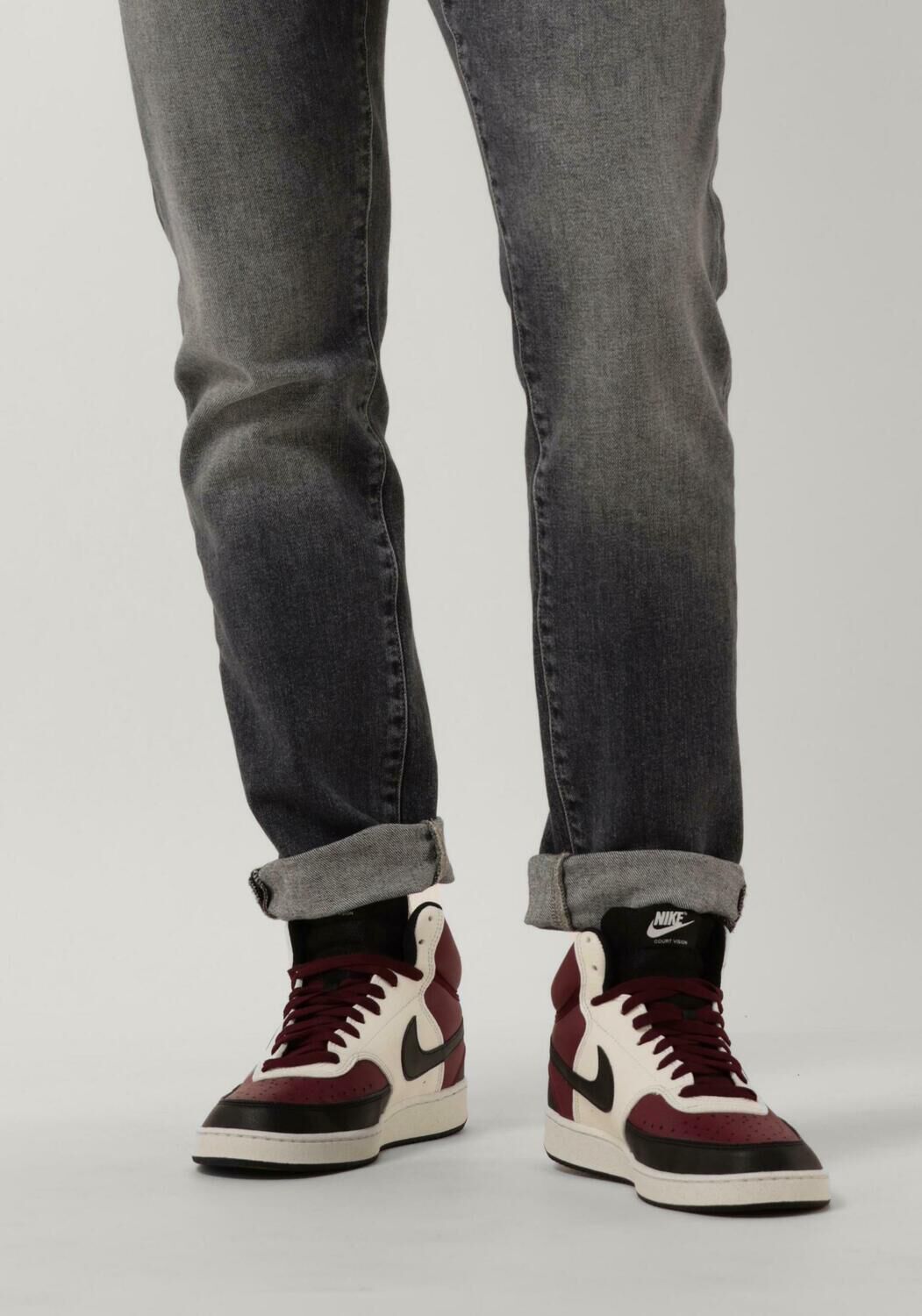 Zwarte NIKE Sneakers COURT VISION MID MEN - large