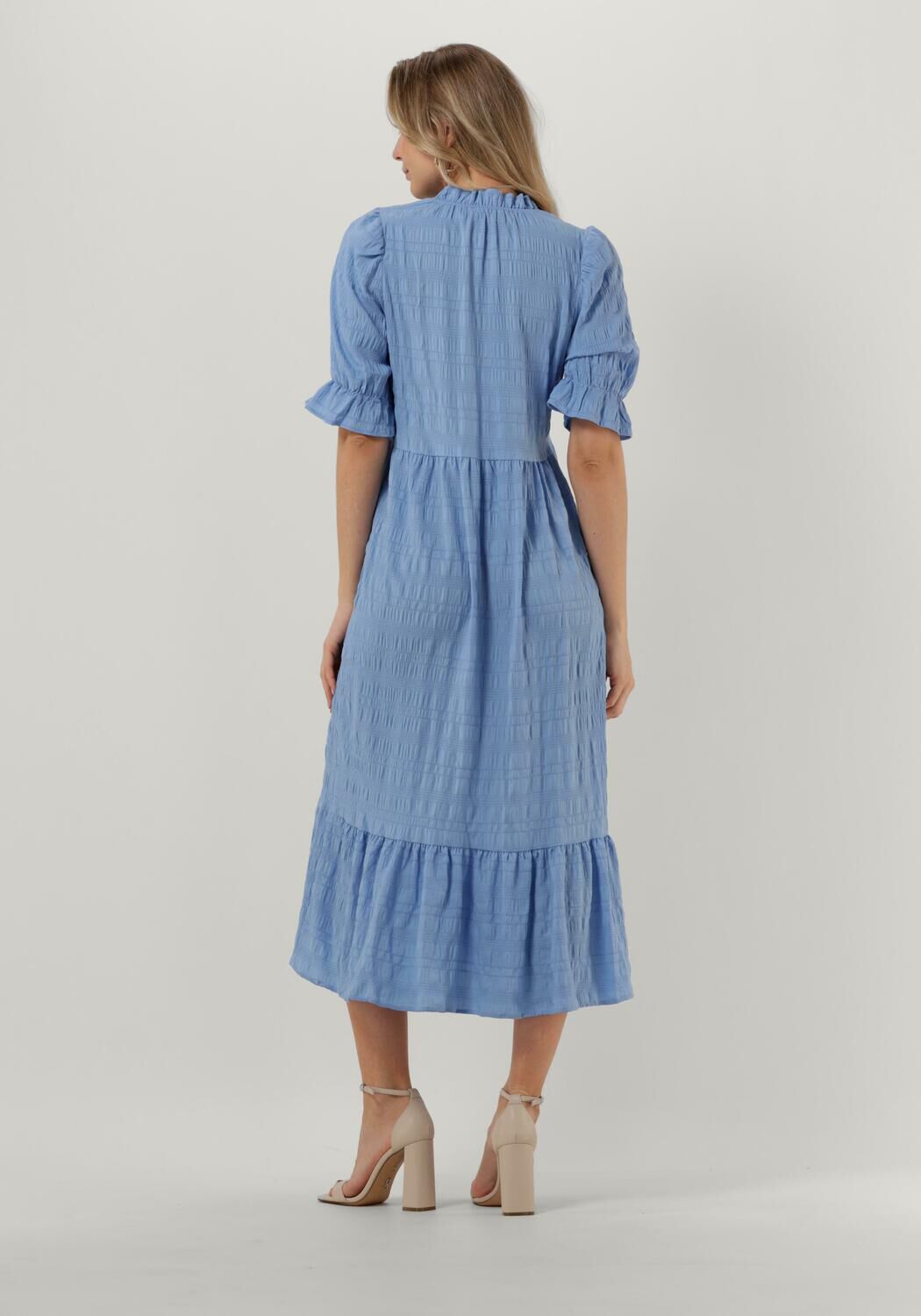 Lichtblauwe MINUS Midi jurk NEW BIRGITTA DRESS Omoda