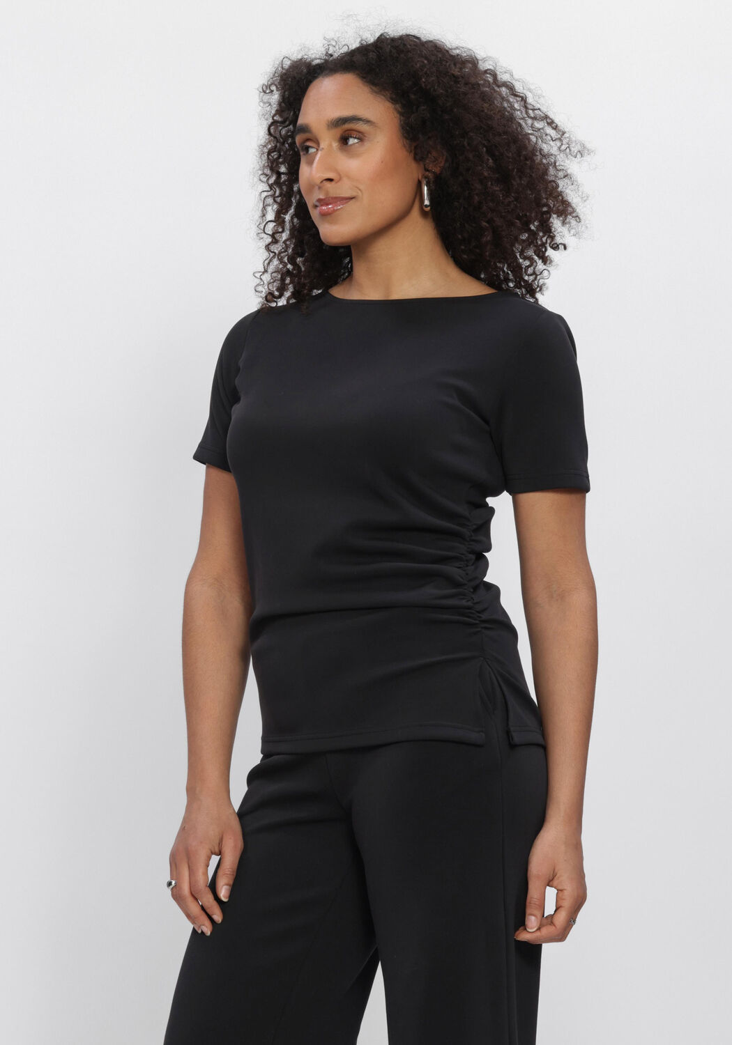 MY ESSENTIAL WARDROBE T-shirt MWHELLE ASSYMETRIC TEE en noir - large