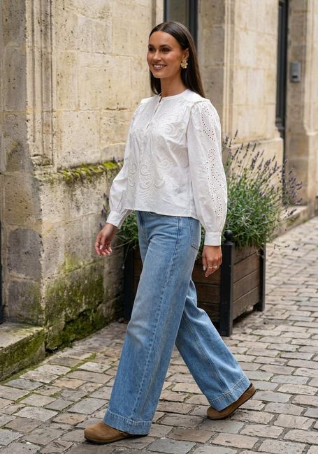 Witte BY-BAR  SOOF EMBROIDERY BLOUSE - large