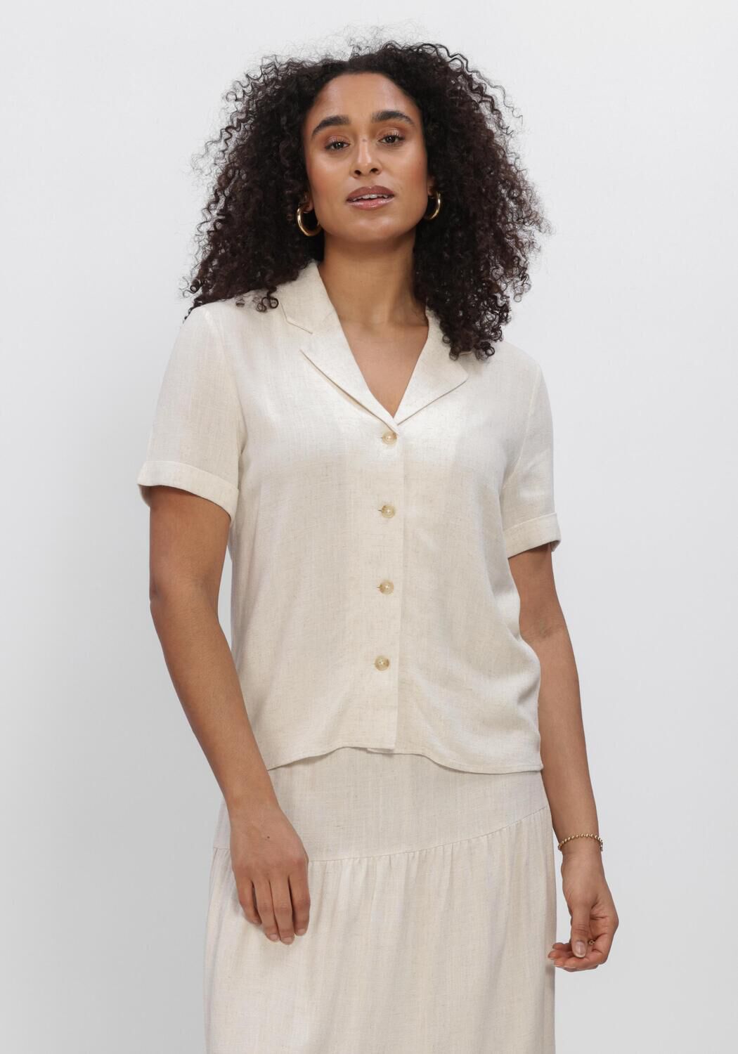 OBJECT OBJSANNE S/S RE SHIRT Blouses en beige - large