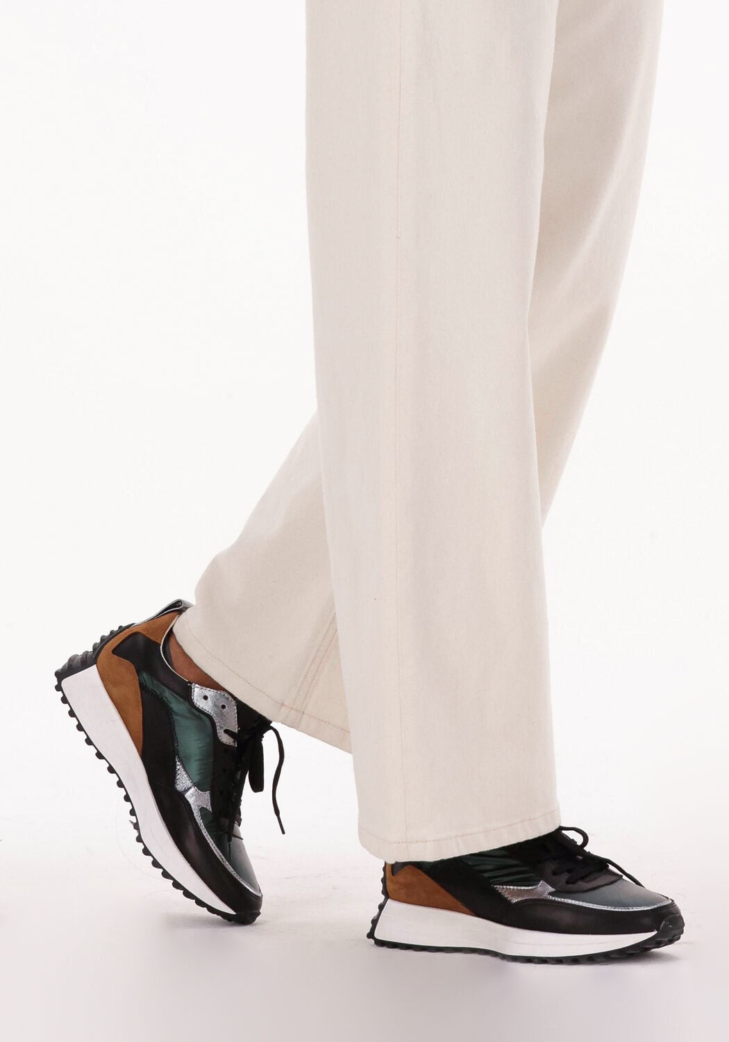 Groene NOTRE-V Sneakers 05-31 - large