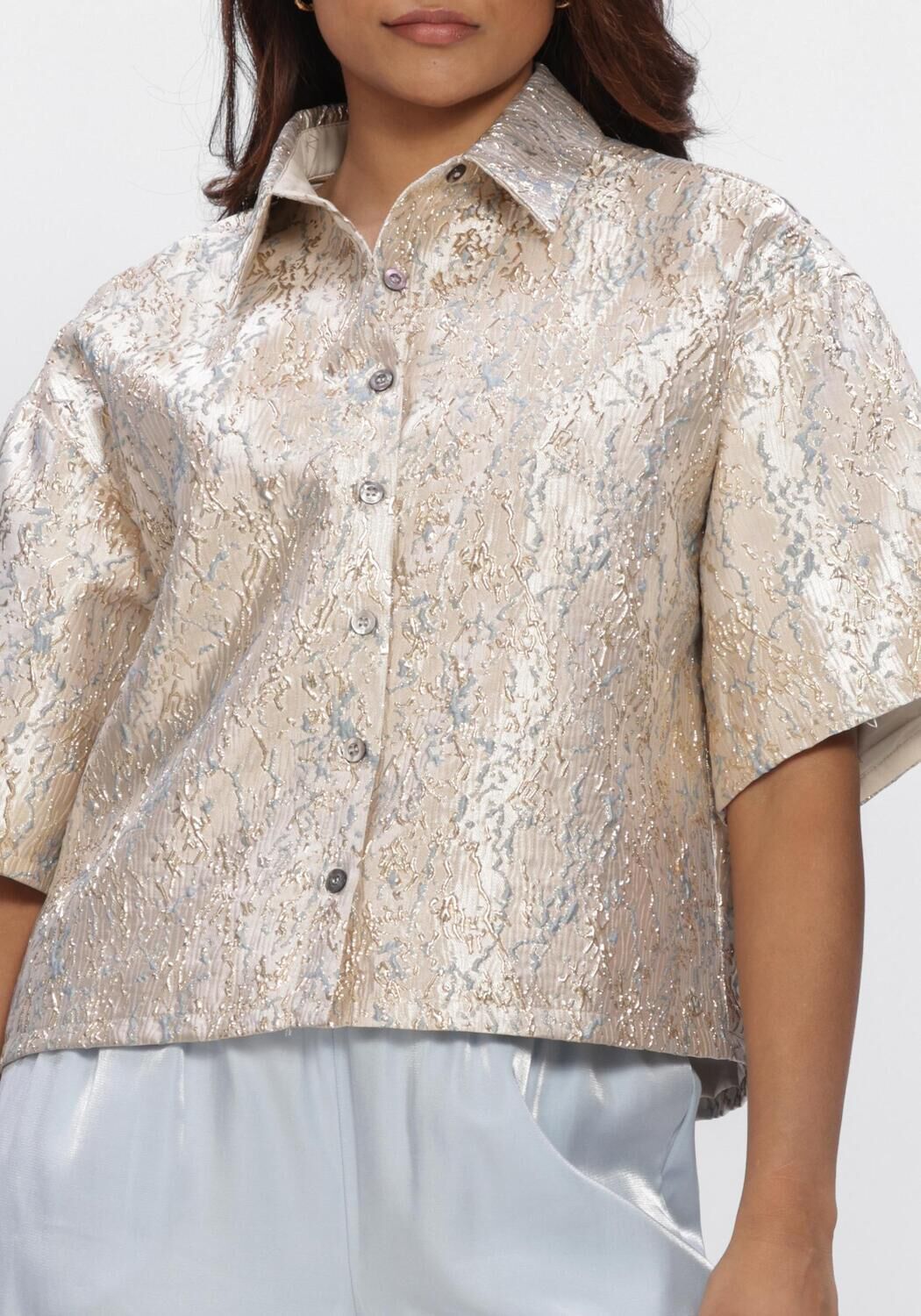 NUKUS LEENA BLOUSE Blouses en or - large