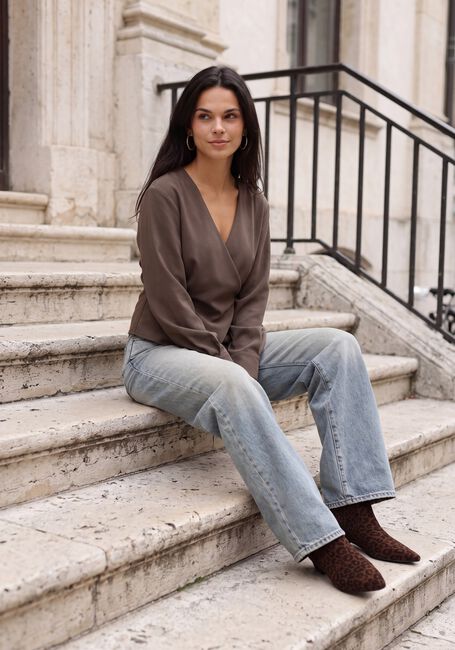NEO NOIR RELINE CREPE BLOUSE Blouses en taupe - large