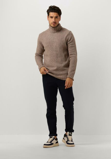 Bruine DSTREZZED Coltrui OVE TURTLE NECK - large