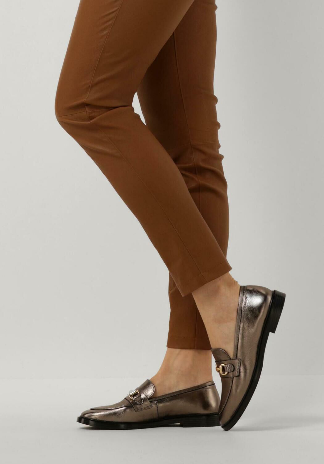 NOTRE-V A76003 Loafers en gris - large