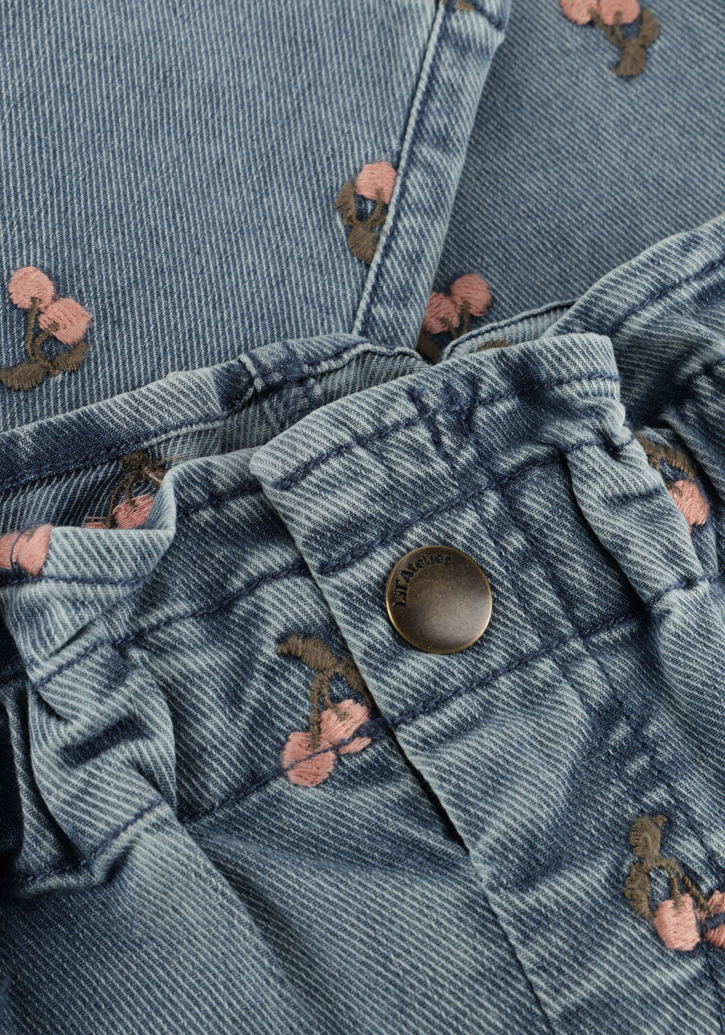 Blauwe LIL' ATELIER Mom jeans NBFDEVA LOOSE EMB JEANS 2024-ES LIL - large