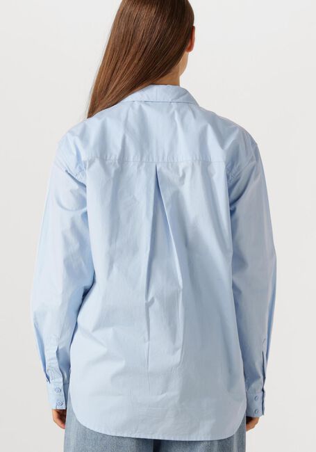 Lichtblauwe COPENHAGEN MUSE  CMVATAN-SHIRT - large