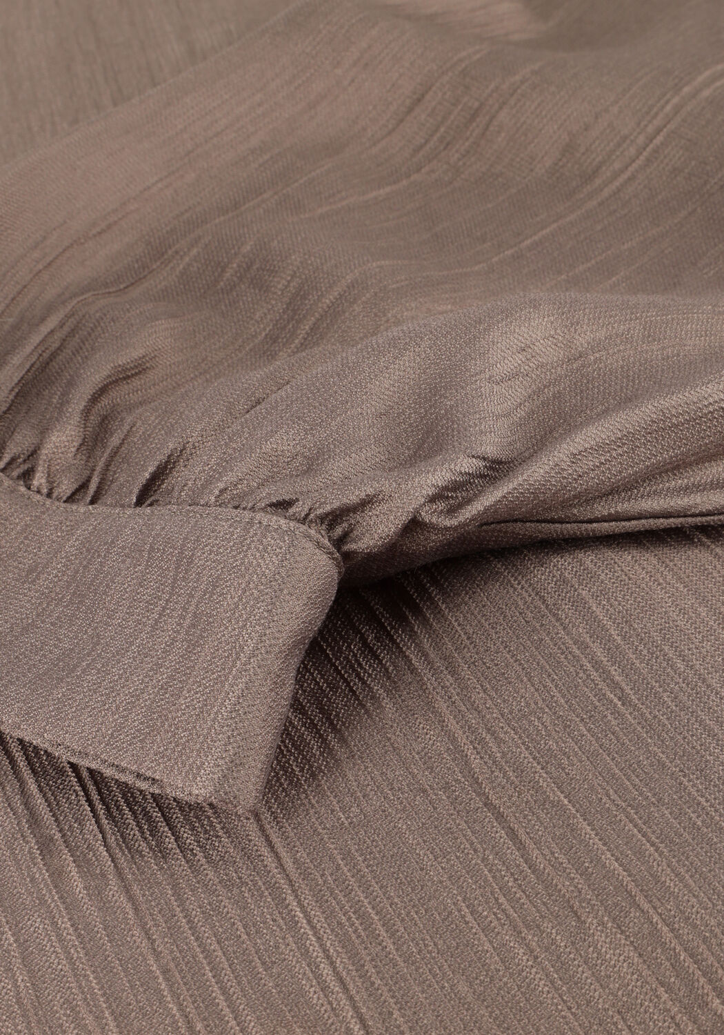 KNIT-TED CHRIS Blouses en taupe - large