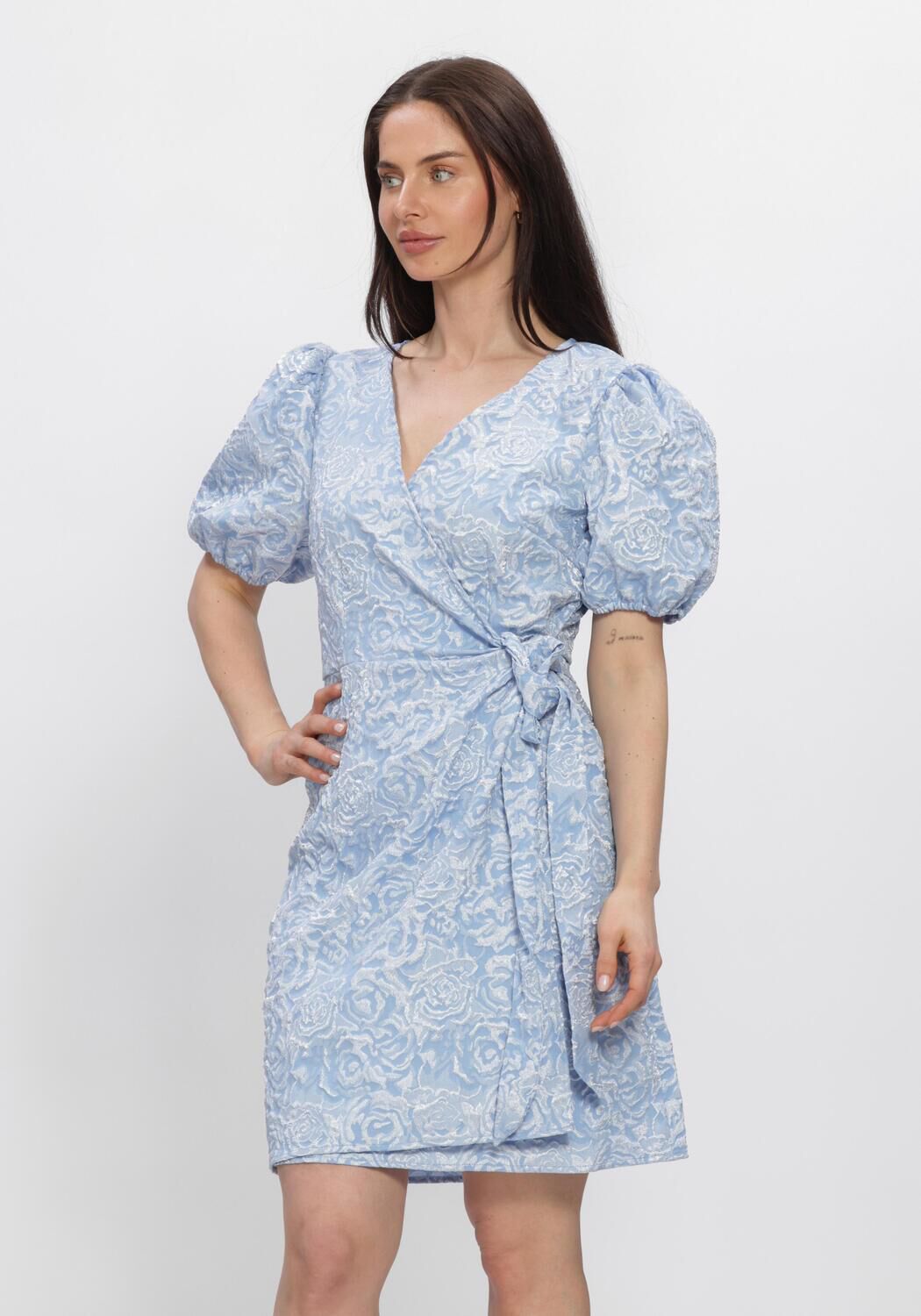 Blauwe Y.A.S. Jurken YASCARO SS WRAP DRESS - large