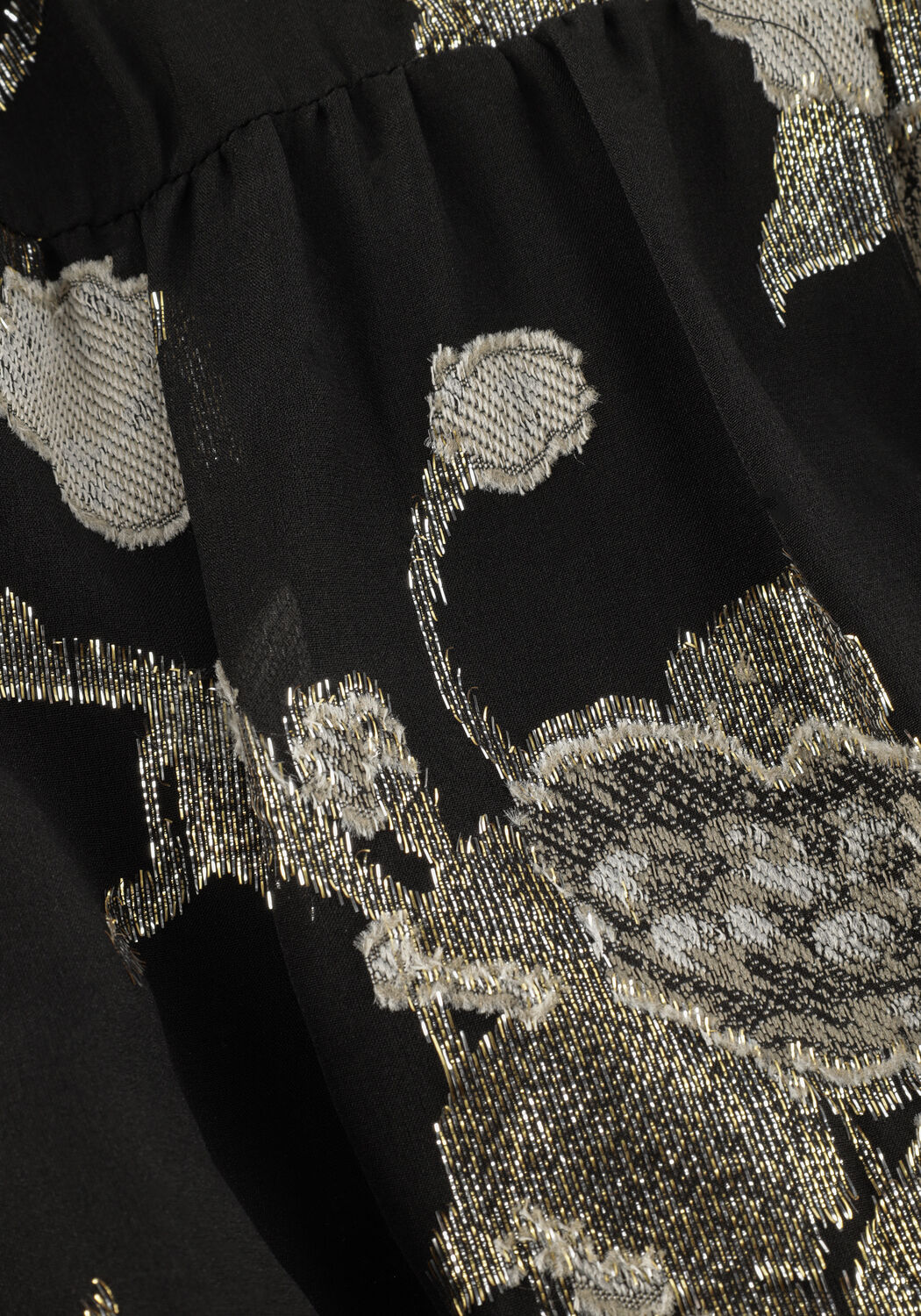 LEVETE ROOM Robe maxi LR-VIVA 3 DRESS en noir - large