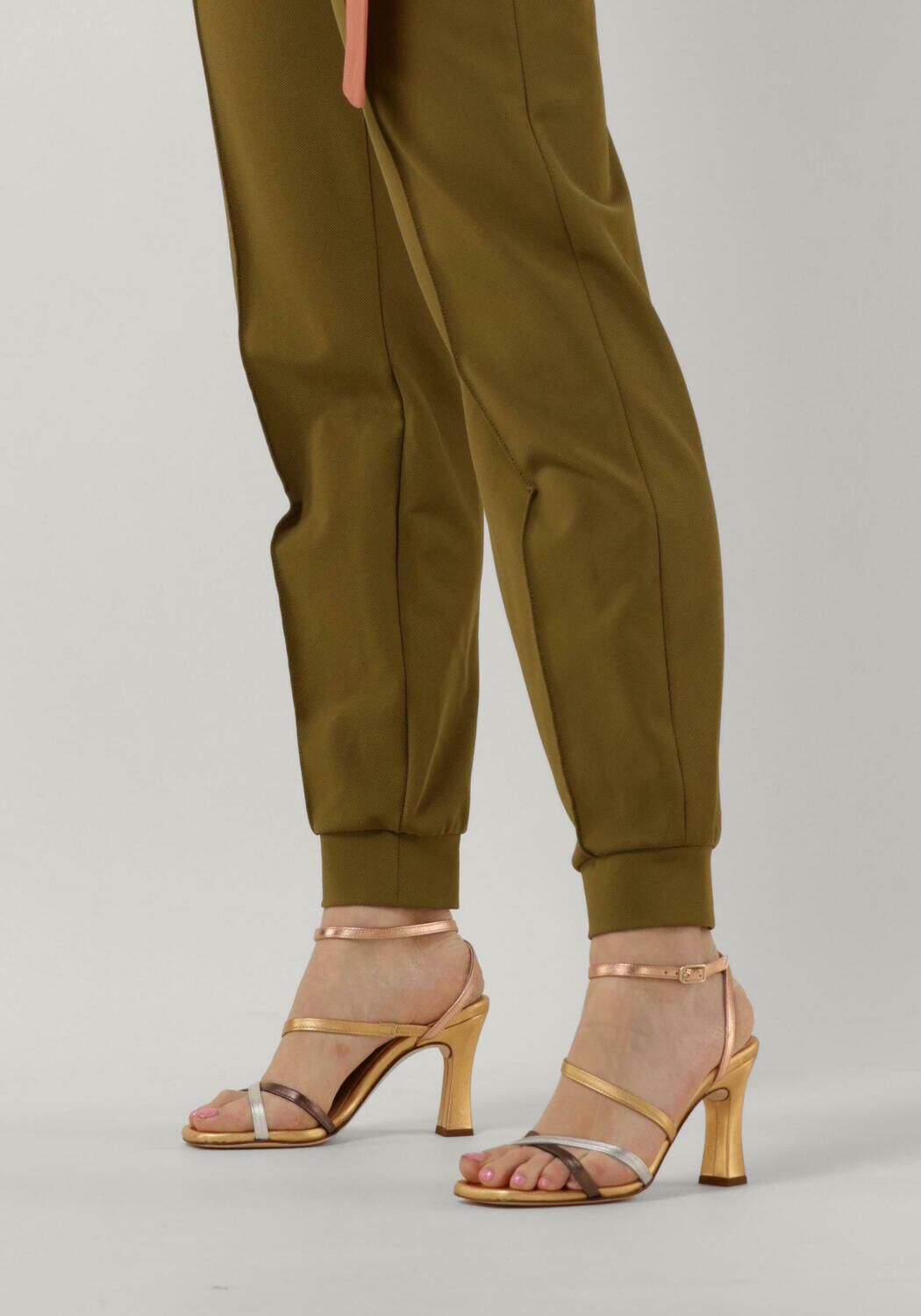 UNISA SISSI Sandales en or - large