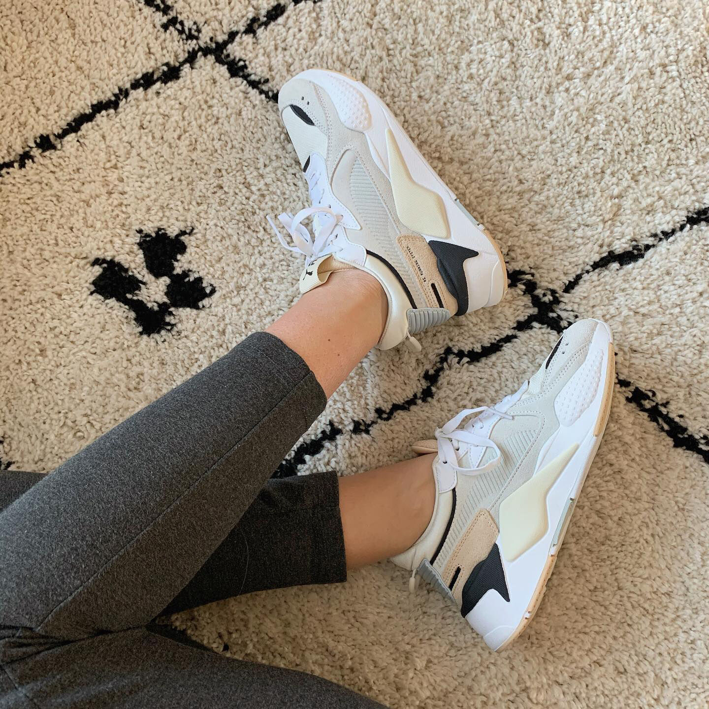 Beige PUMA Sneakers RS X REINVENT WN S Omoda