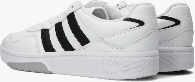 Witte ADIDAS Lage sneakers COURTIC MEN - large