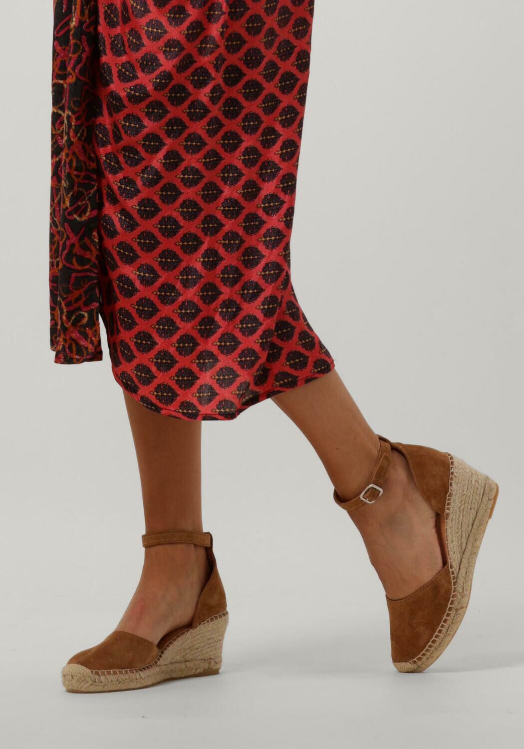 Cognac VIA VAI Espadrilles FLORA BRAID Omoda