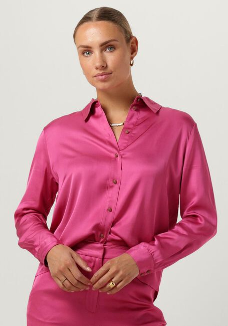 SELECTED FEMME Blouse SLFROGA LS SHIRT en rose - large