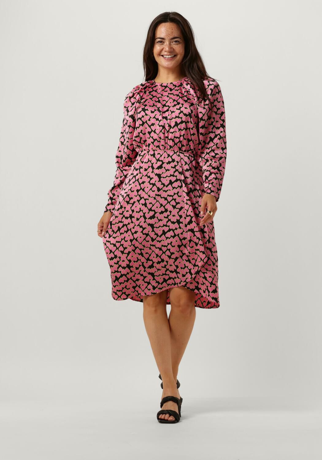 CO COUTURE Robe midi FLASHY HEART DRESS en rose Omoda