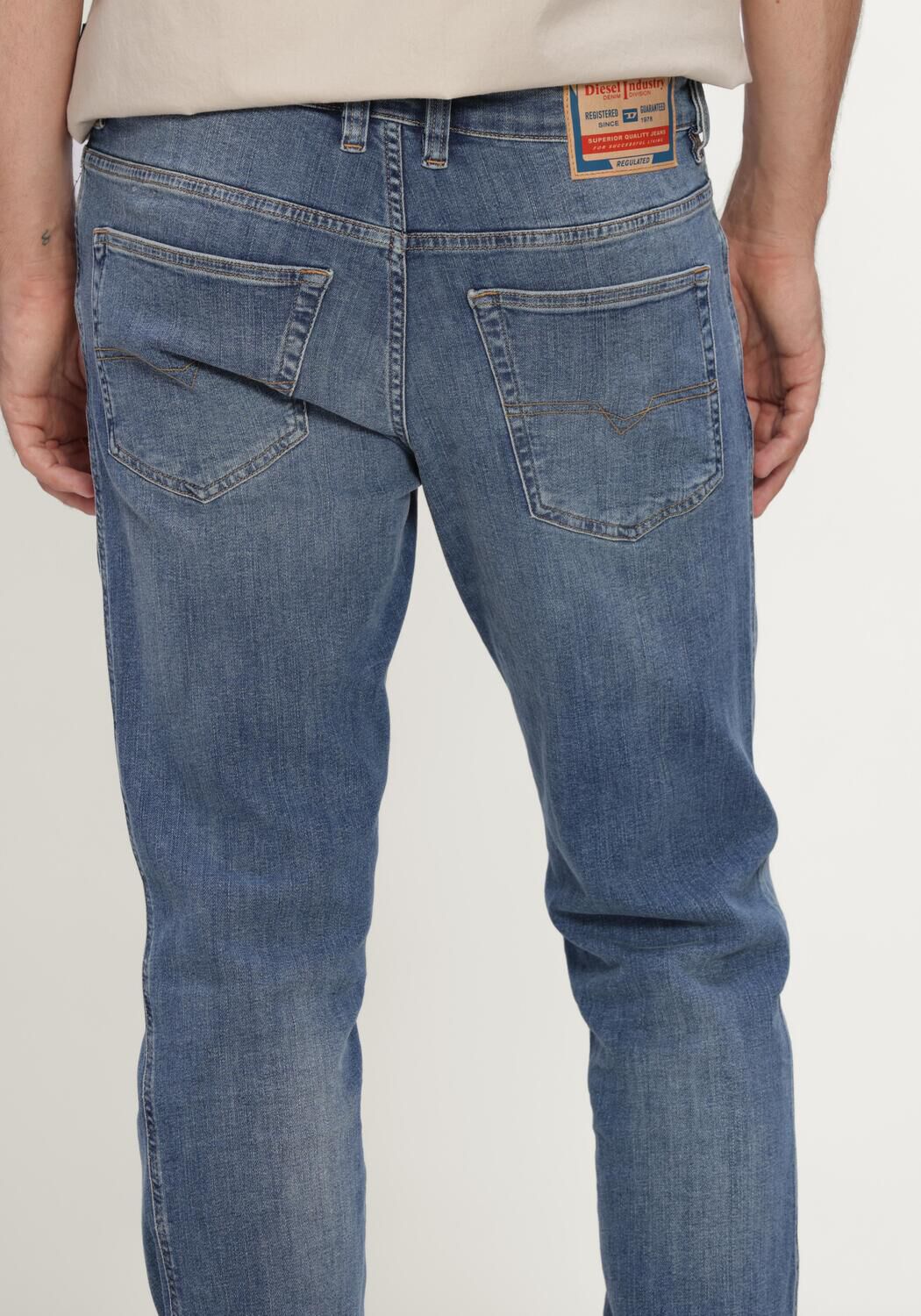 Blauwe DIESEL Straight leg jeans 1993 D-VYL - large
