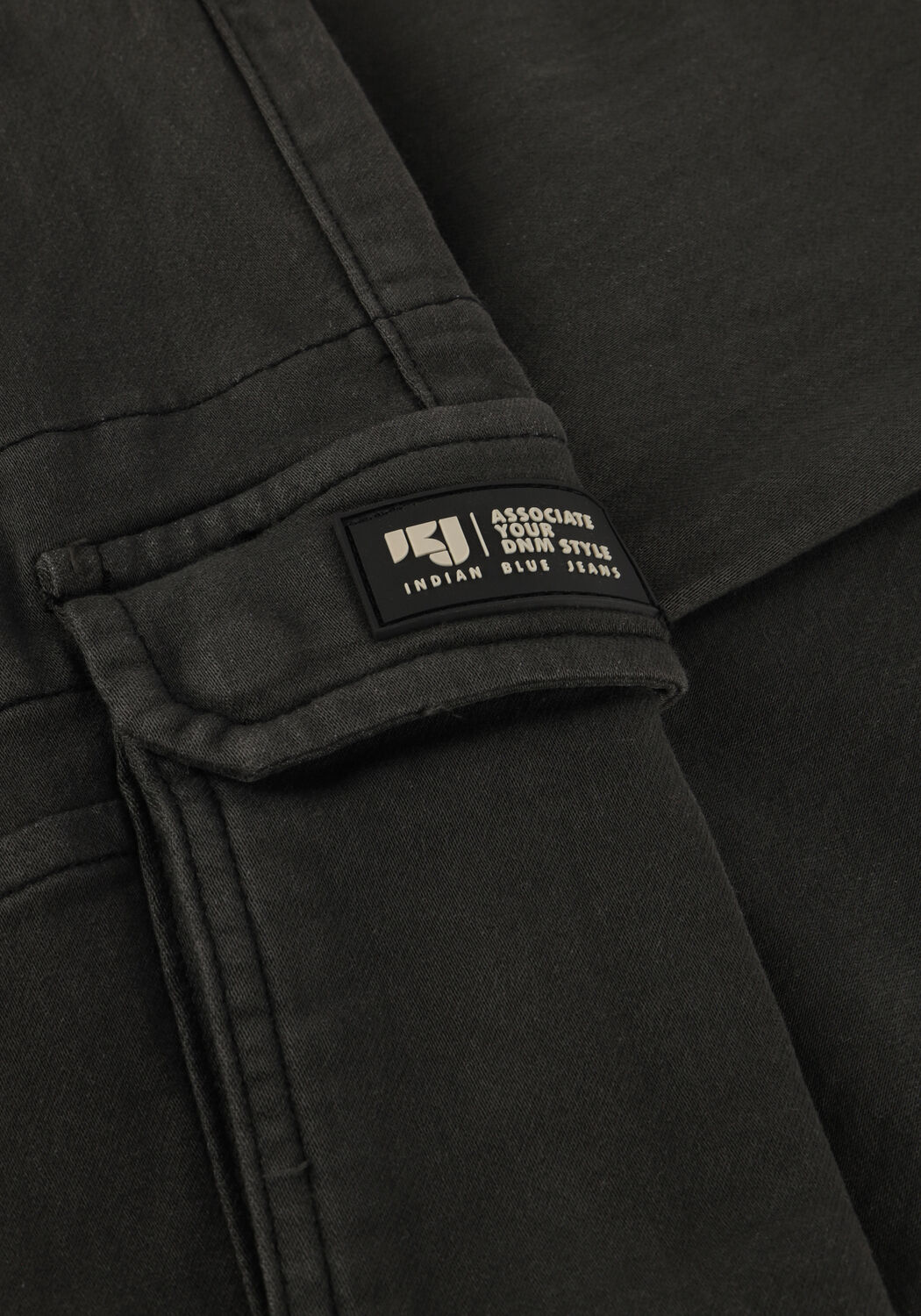 INDIAN BLUE JEANS Pantalon cargo CARGO KNITTED FANCY Anthracite - large