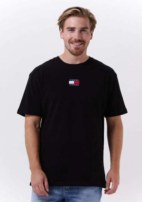 TOMMY JEANS T-shirt TJM TOMMY BADGE TEE en noir - large