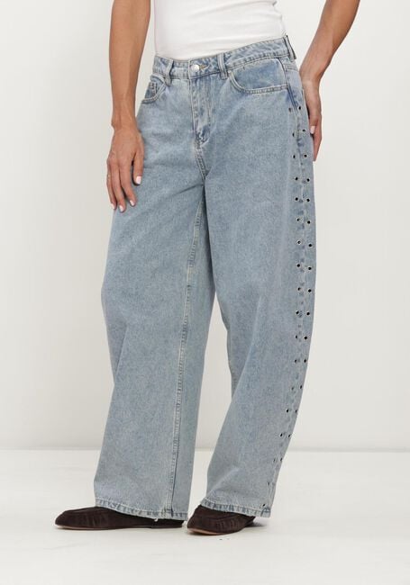 ALIX THE LABEL LADIES WOVEN STUDDED BARREL DENIM PANTS Jeans en bleu - large