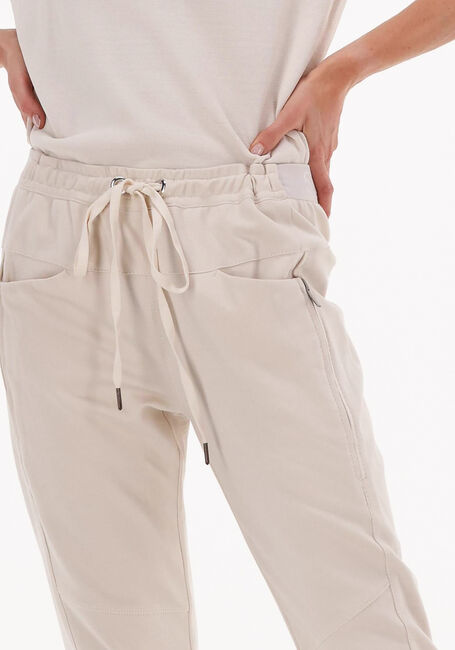 SUMMUM Pantalon de jogging TROUSERS SPORTY PUNTO MILANO en blanc - large