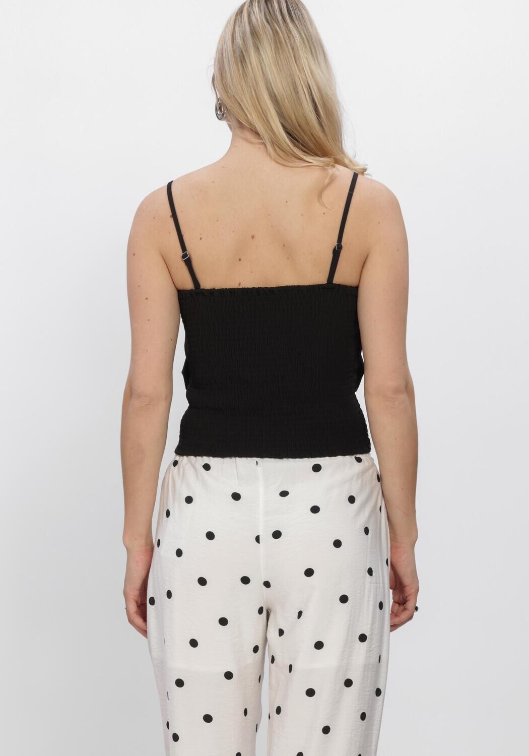 SELECTED WOMEN Haut SLFVINELLE PLEATED BANDEAU TOP en noir - large