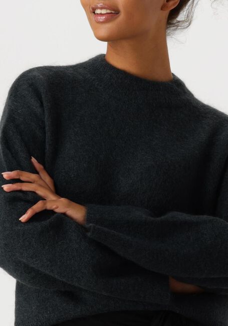SECOND FEMALE Pull BROOK KNIT DROP SHOULDER O-NECK en gris - large