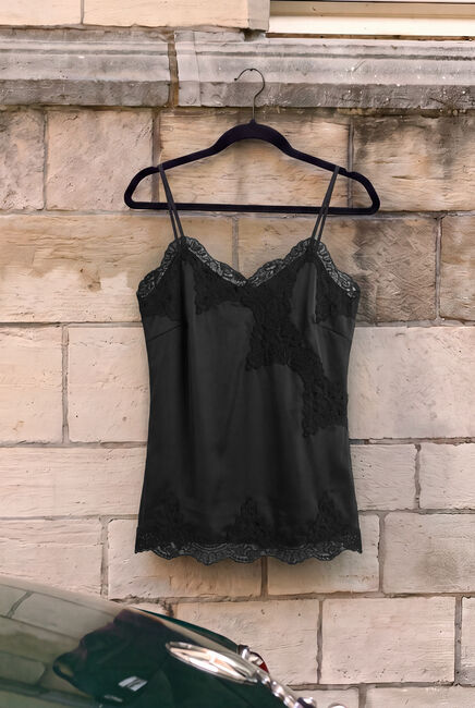 OMODA ATELIER Haut OM-JENNIFER X QUINTY en noir - large