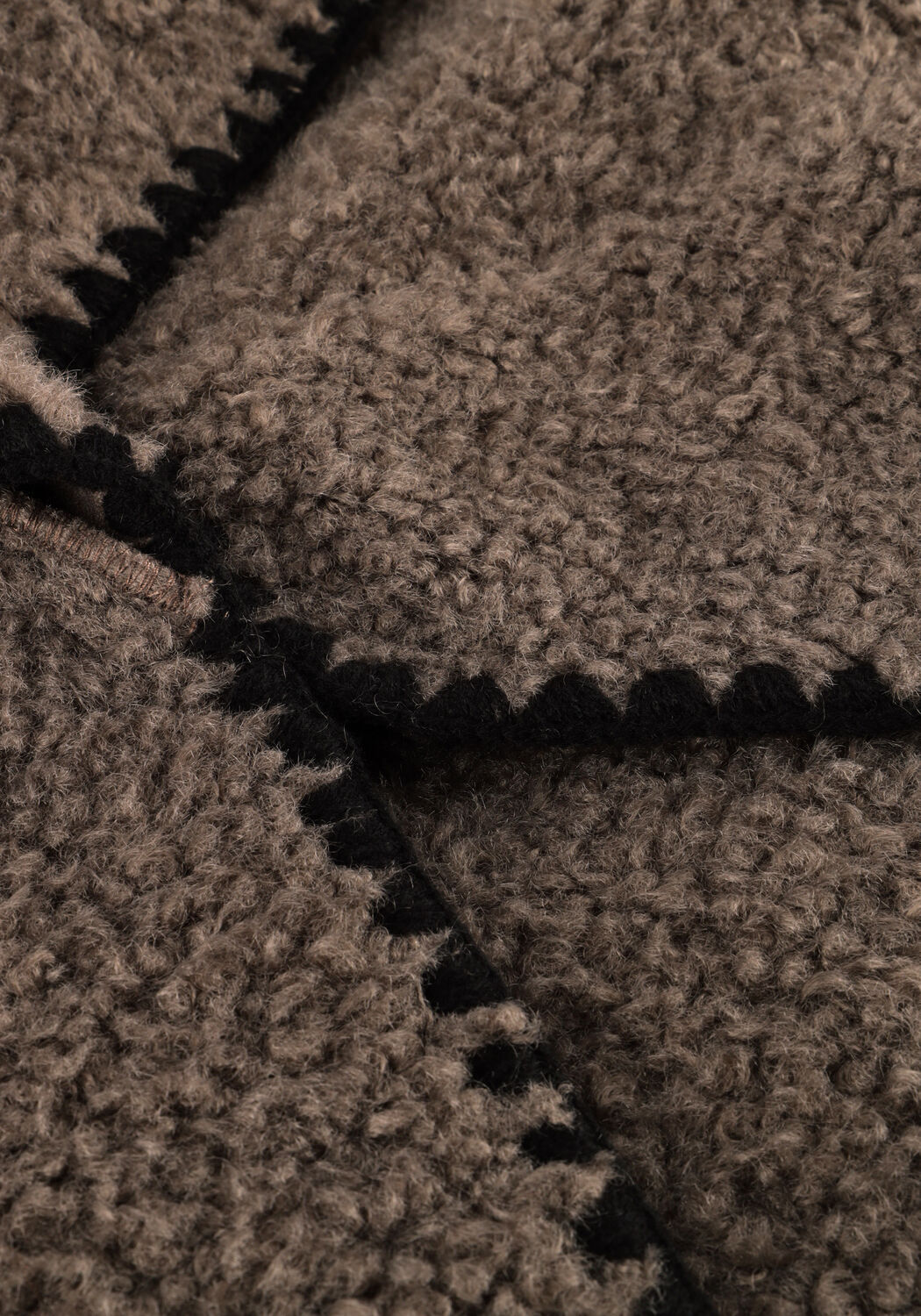 OBJECT Manteau Teddy OBJSHIREN JACKET en taupe - large