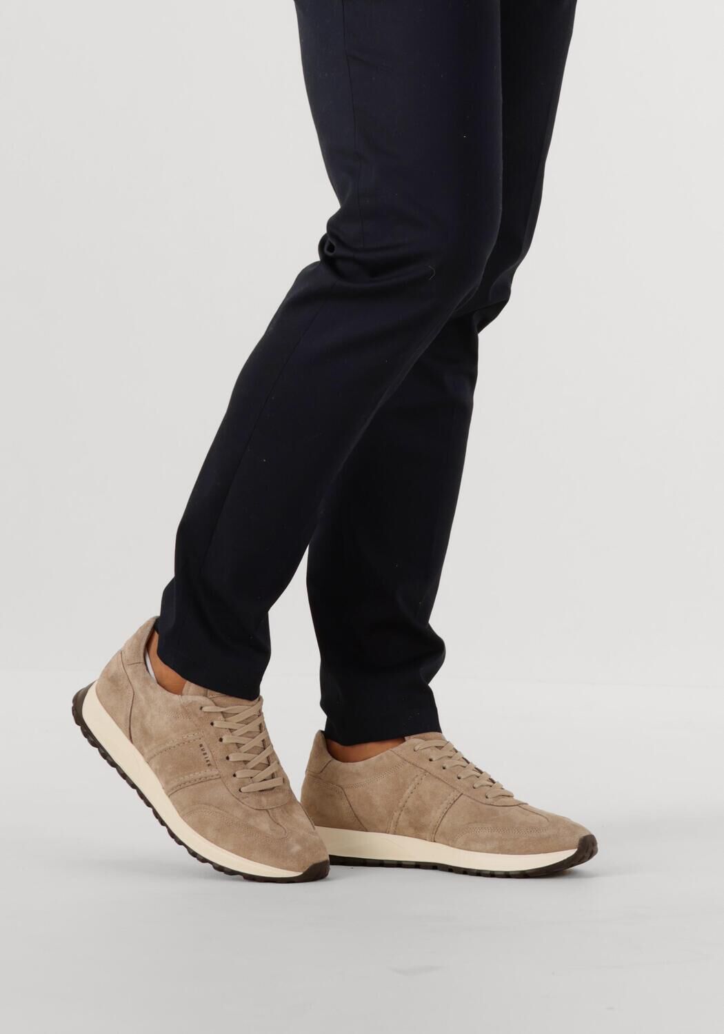 Beige NUBIKK Sneakers GLEN HENDRIX - large