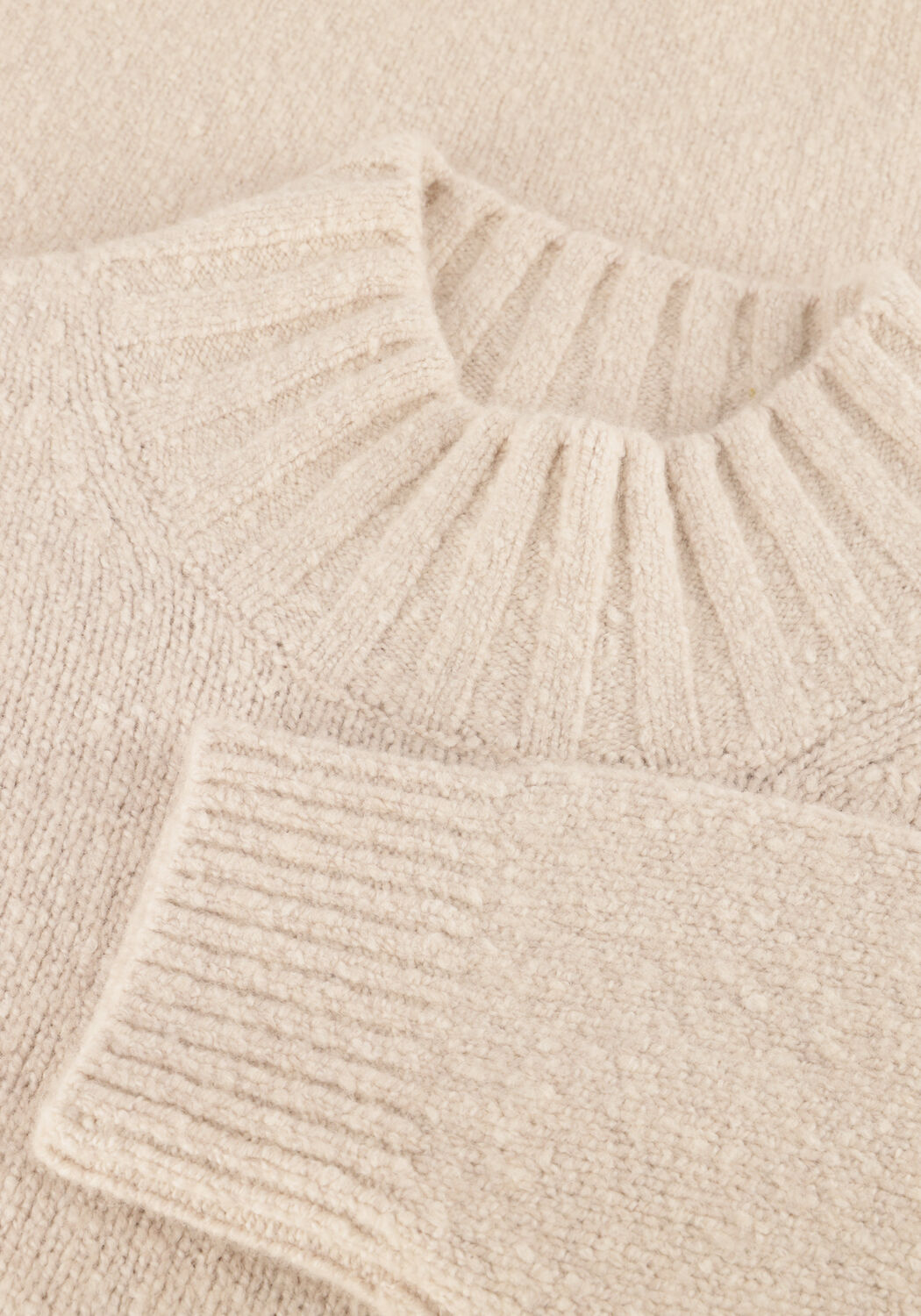 PROFUOMO Col roul&eacute; PULLOVER MOCK NECK BOILED WOOL en beige - large