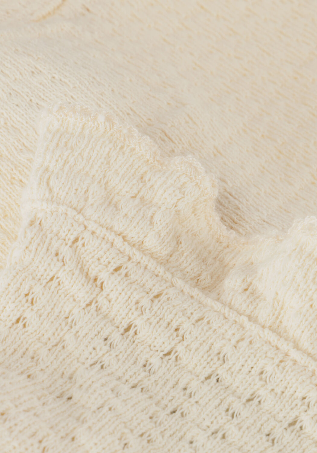 PLAY UP T-shirt JERSEY JACQUARD TOP en blanc - large