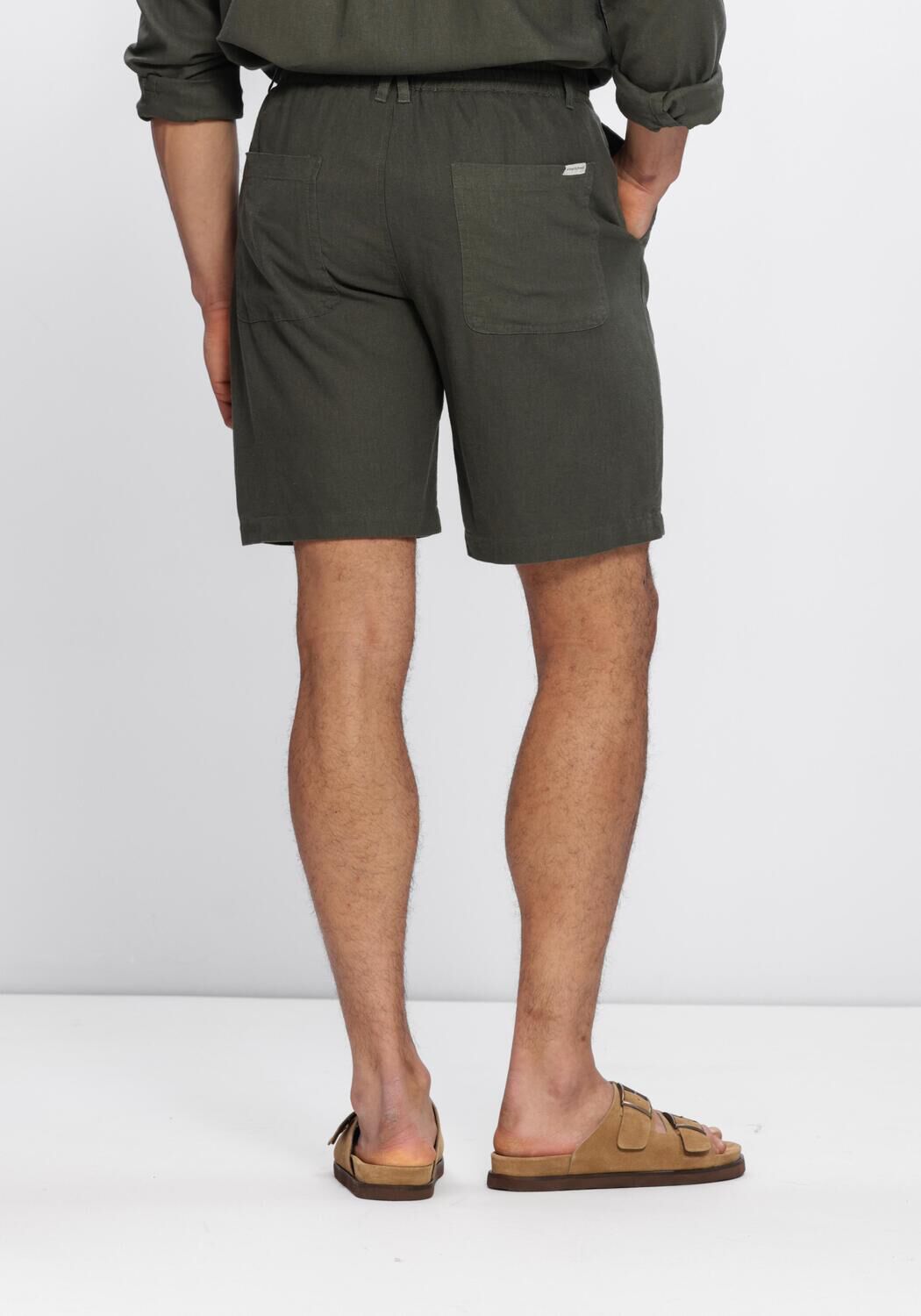 Groene ANERKJENDT Korte broek AKJAMES COT-LINNEN-VIS SS SHORT - large