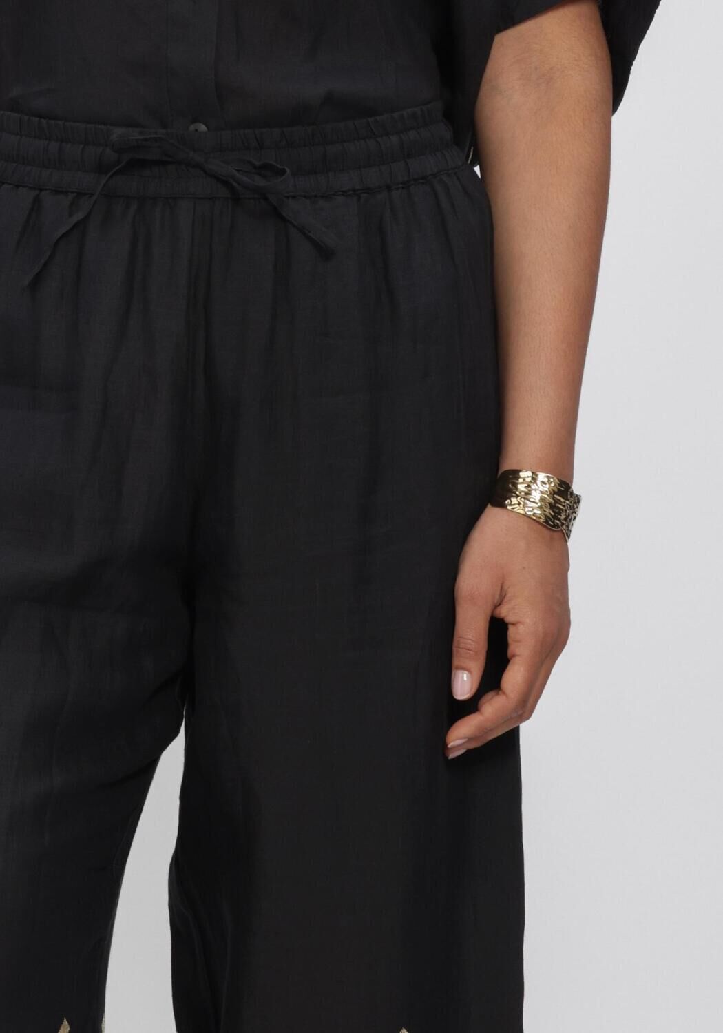 GREEK ARCHAIC KORI Pantalon large S26K-4081083 en noir - large
