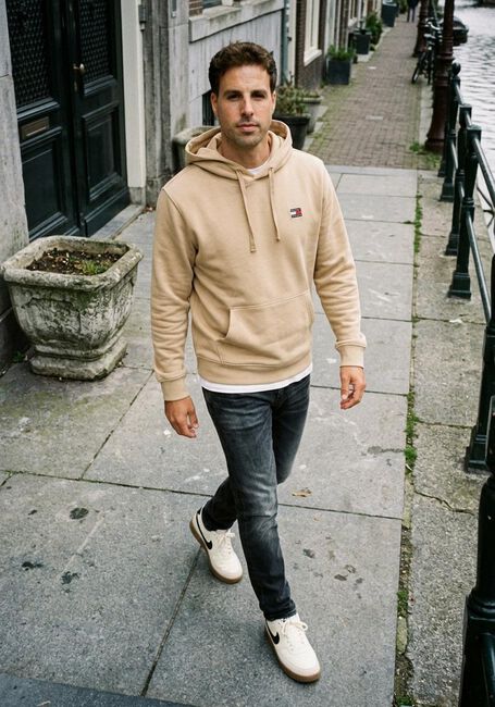 Beige TOMMY JEANS Sweater TJM REG BADGE HOODIE - large