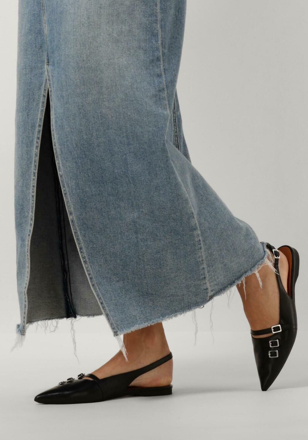 VAGABOND SHOEMAKERS Slingbacks HERMINE 101 en noir - large