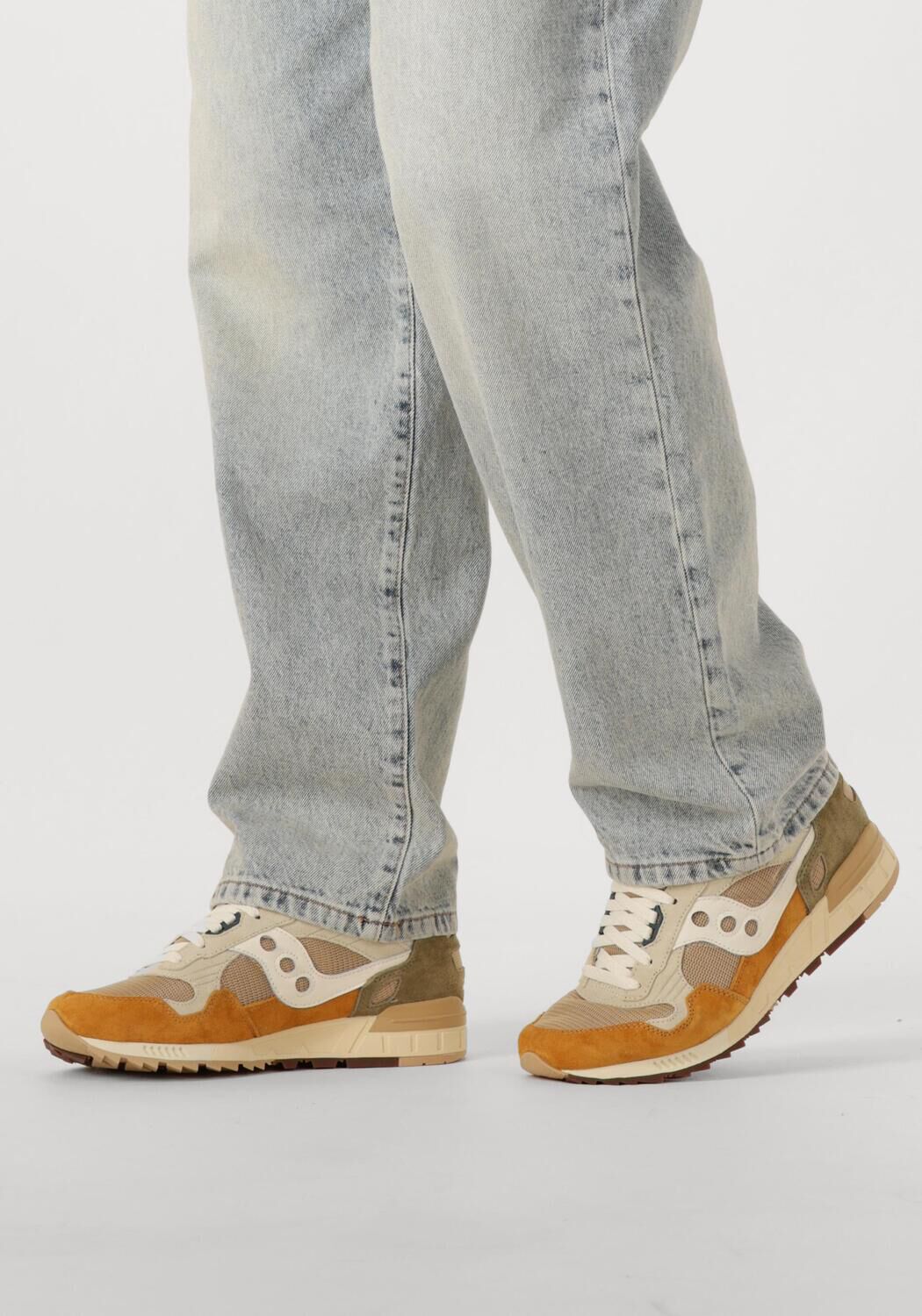 Beige SAUCONY Sneakers SHADOW 5000 M - large