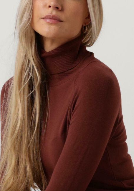 SUMMUM Col roulé TURTLE NECK SWEATER BASIC KNIT en rouge - large