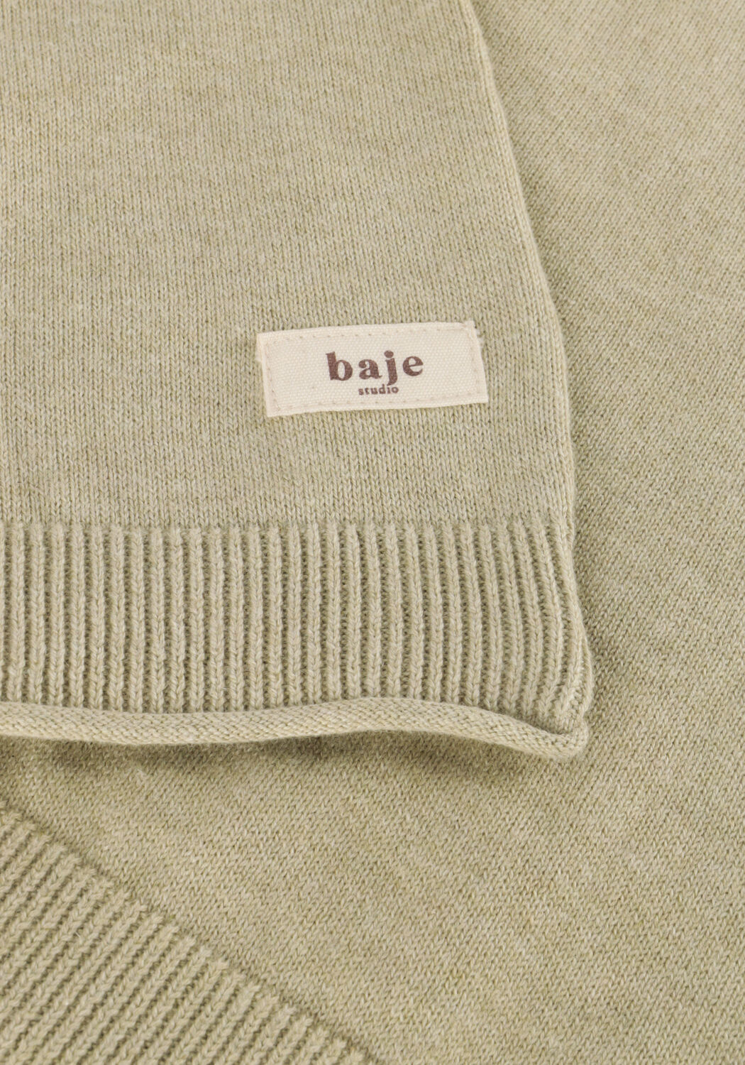 Groene BAJE STUDIO T-shirt MACK - large