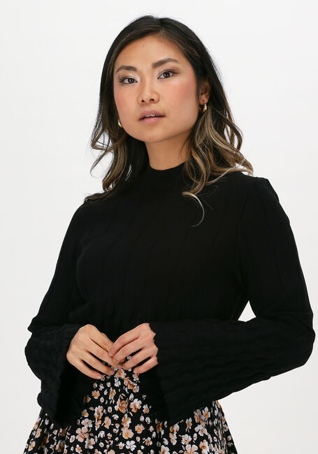 Y.A.S. Pull YASVIGSA LS KNIT PULLOVER en noir - large