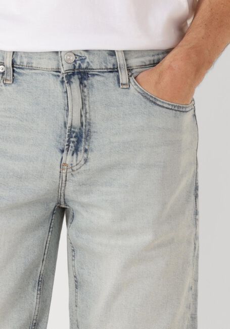 CALVIN KLEIN Pantalon courts SLIM SHORT Bleu clair - large