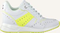 GUESS Baskets basses REJJY en blanc  GUESS Baskets basses REJJY en blanc  - medium
