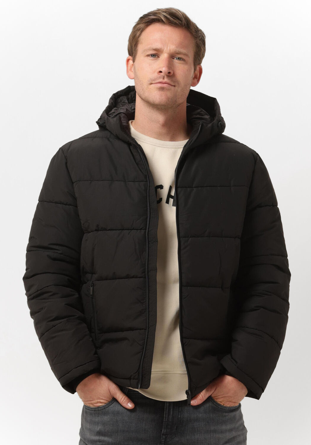 SELECTED HOMME Veste matelasse HARRY PUFFER JKT W en noir Omoda