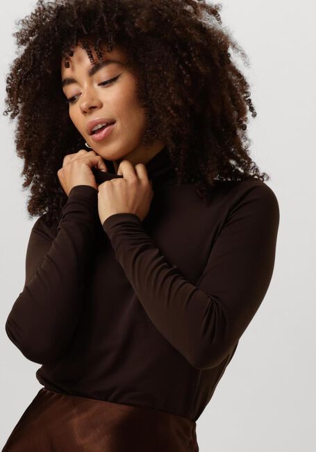 VANILIA ESCAPE FITTED KOLL Hauts & T-shirts en marron - large