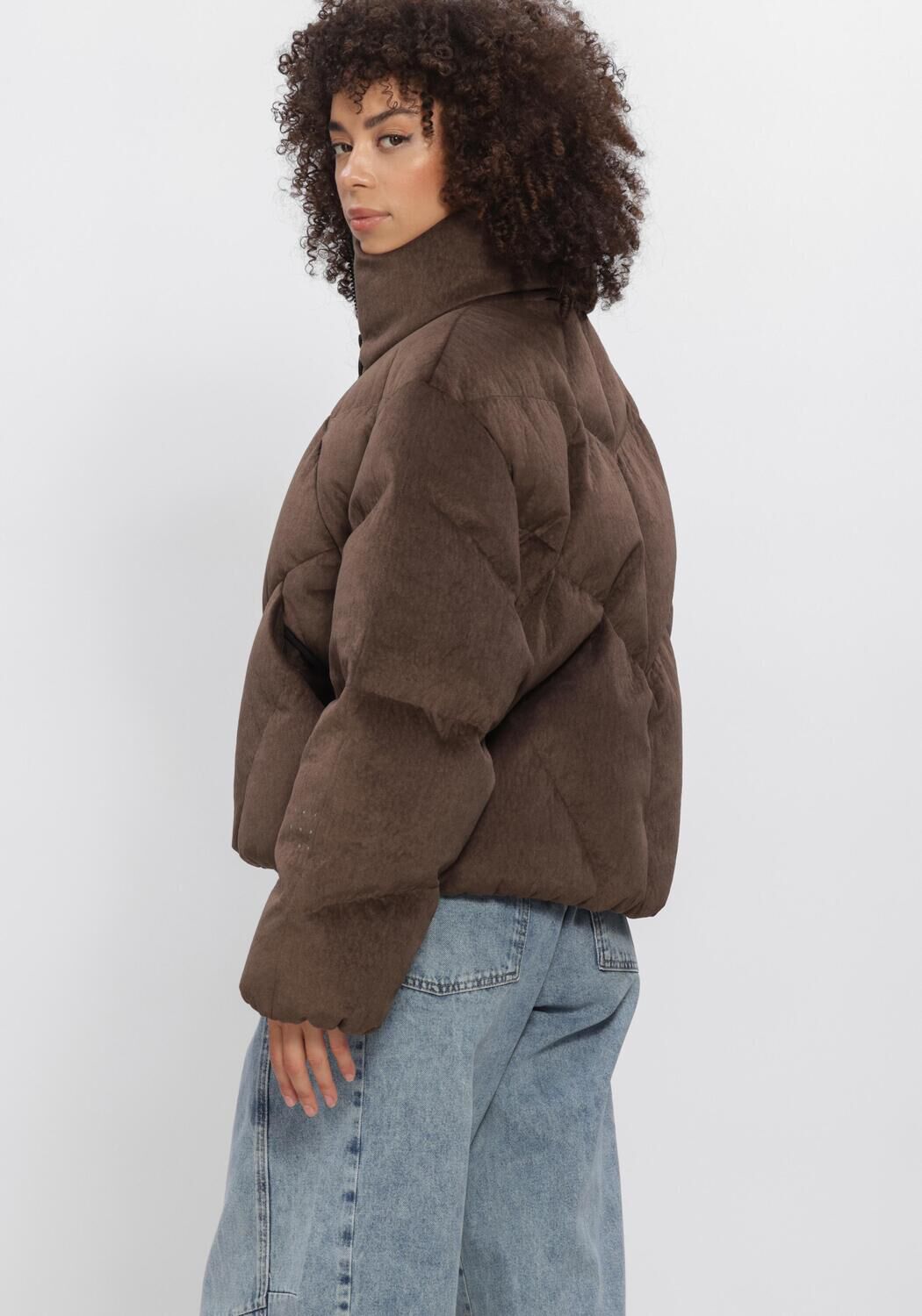 KRAKATAU QW616 Vestes en marron - large